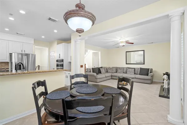 $700,000 | 38 East Summer Storm Circle, The Woodlands, TX 77381