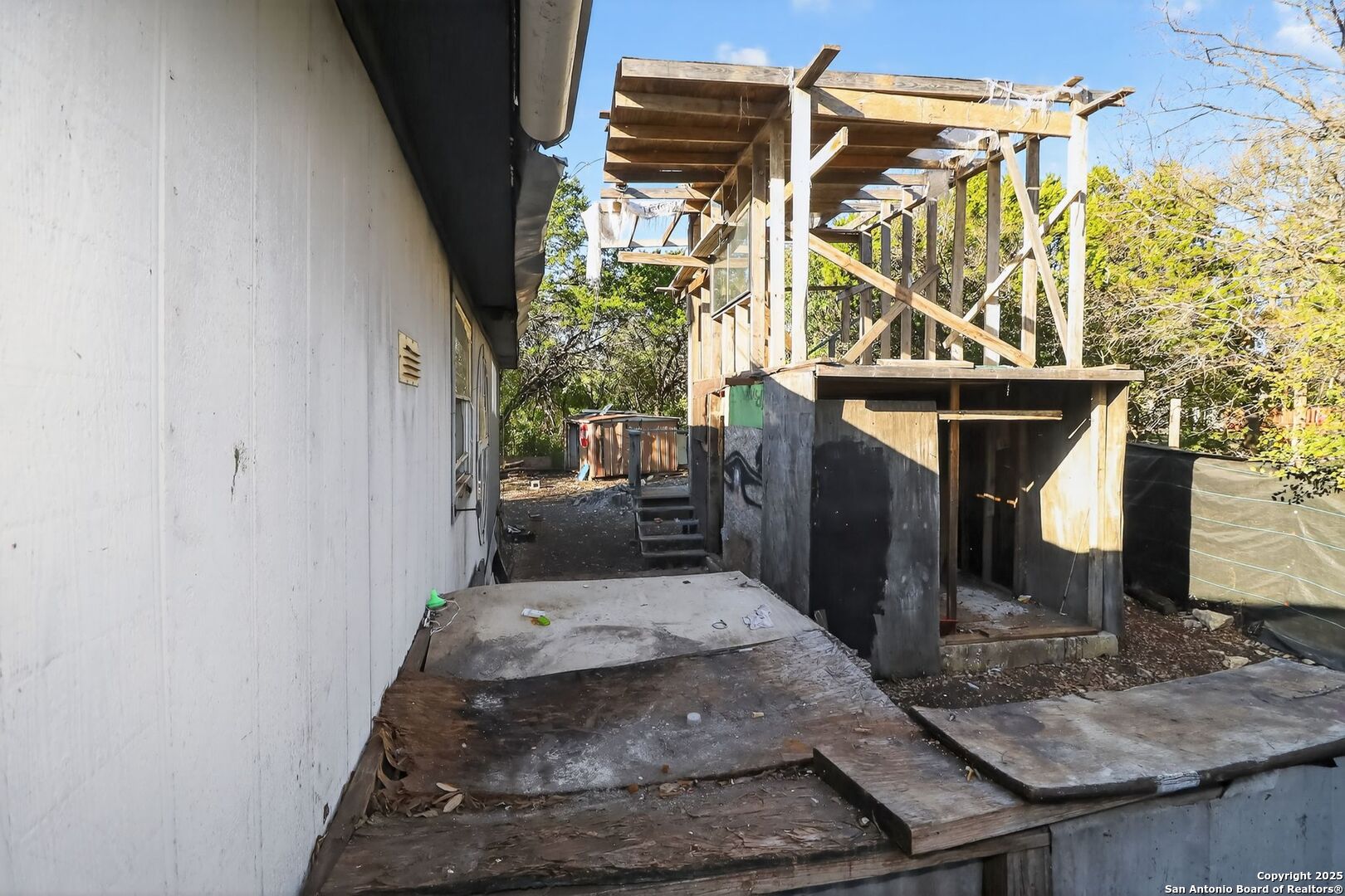 833 High Drive Spring Branch, TX 78070 - Photo 29 of 30 a view of entryway and hall