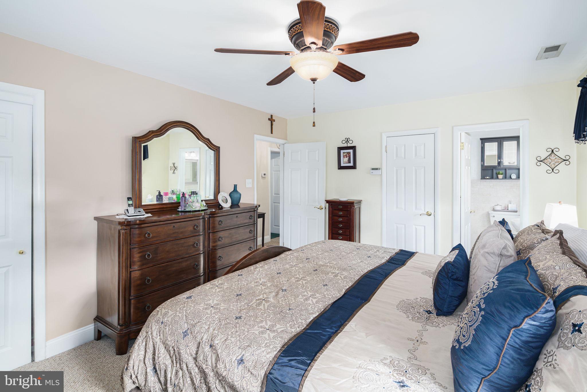 967 Old Ford Road Huntingdon Valley, PA 19006 - Photo 13 of 38