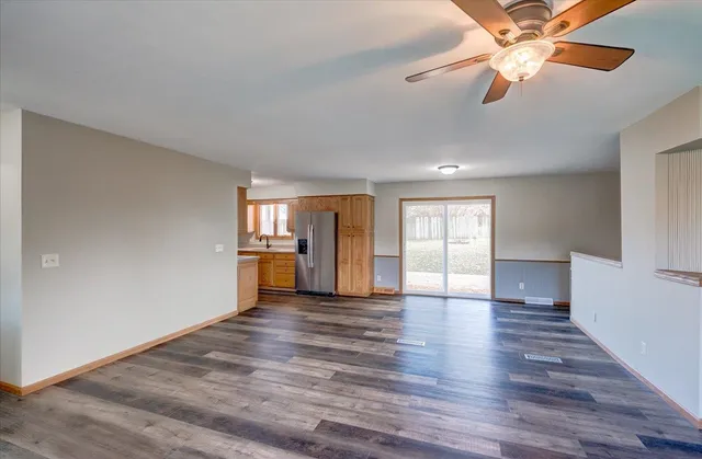 $345,000 | 505 Natchez Court, DeForest, WI 53532