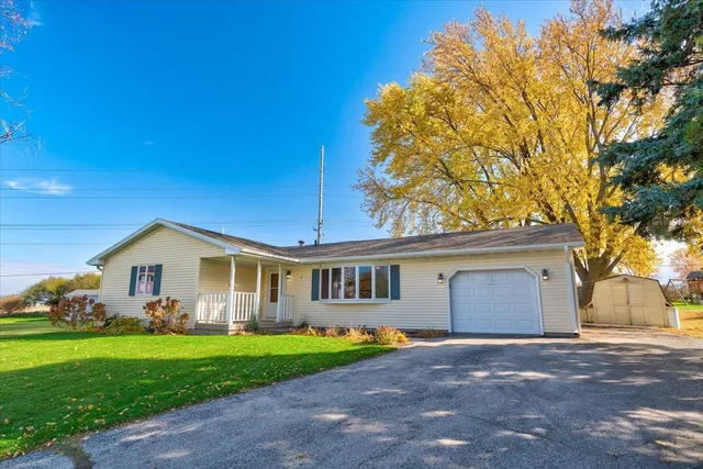 $345,000 | 505 Natchez Court, DeForest, WI 53532