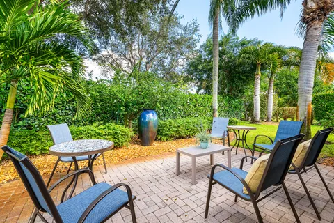 $589,900 | 481 Forestview Drive, Atlantis, FL 33462