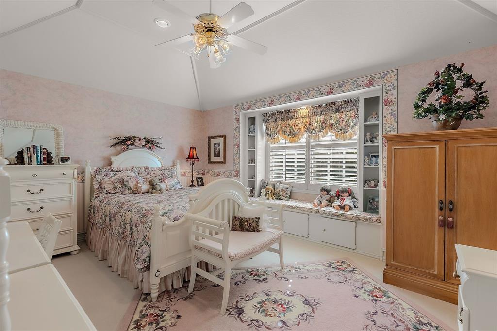 1 Willow Ridge Road Greenville, TX 75402 - Photo 20 of 38 a bed room with a bed and a window