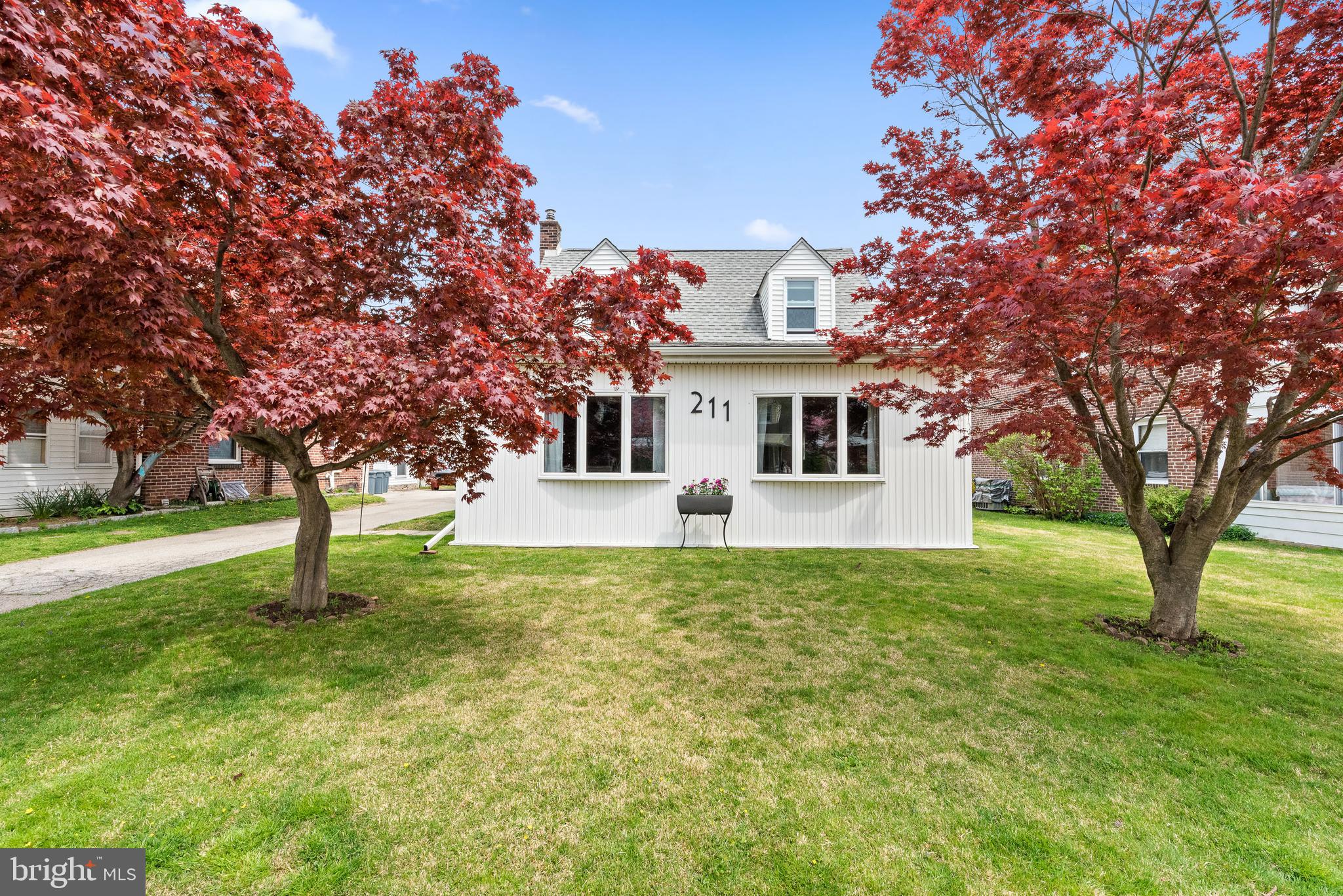 211 Rodney Road Ridley Park, PA 19078 - Photo 1 of 30 Gallery Image 1