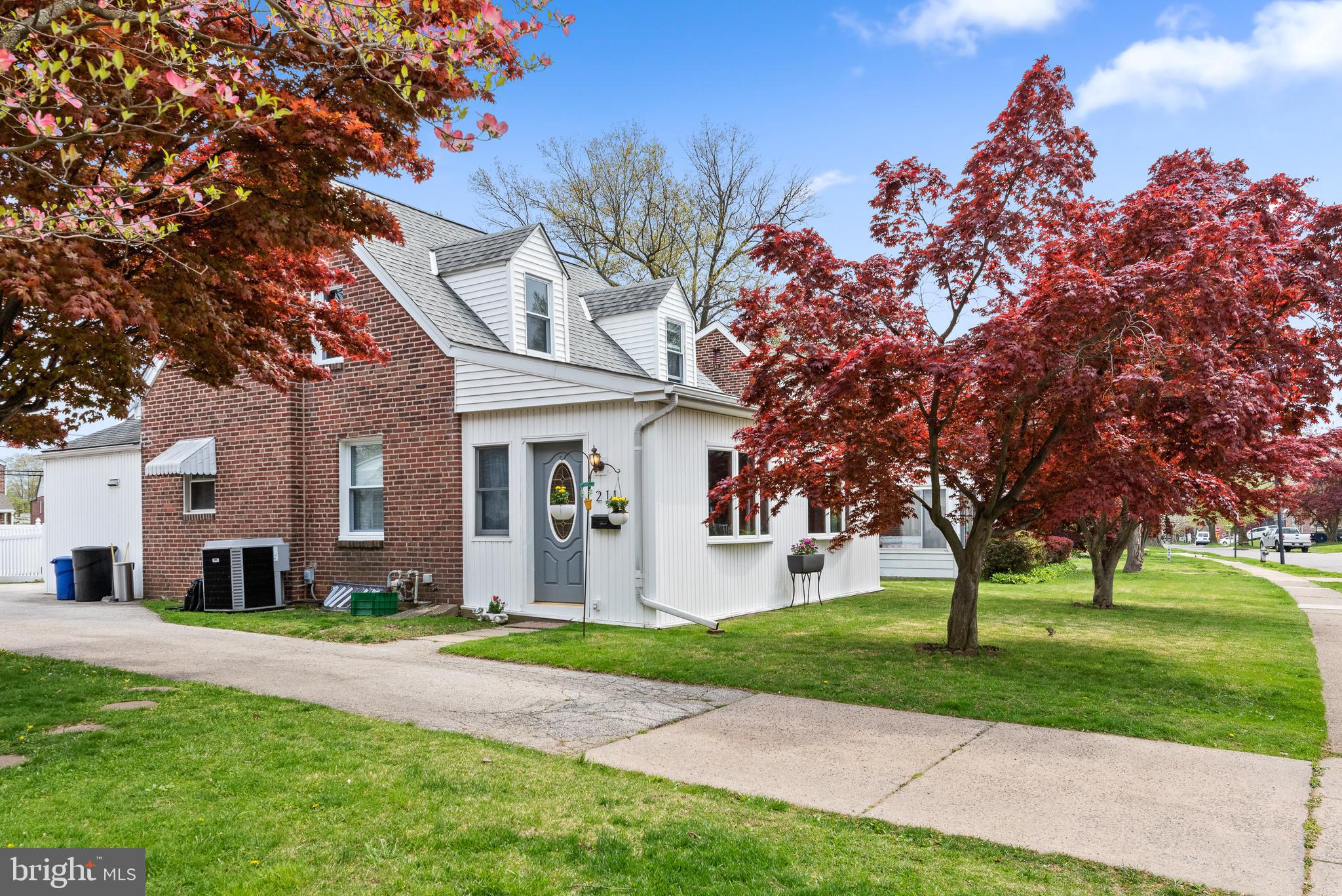 211 Rodney Road Ridley Park, PA 19078 - Photo 2 of 30 Gallery Image 2