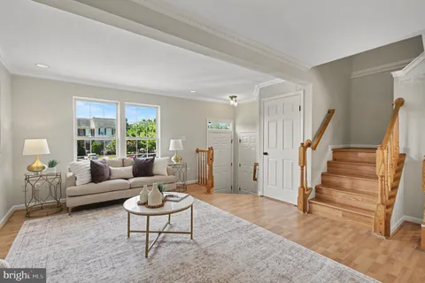 $624,000 | 6388 Trips Way, Springfield, VA 22150
