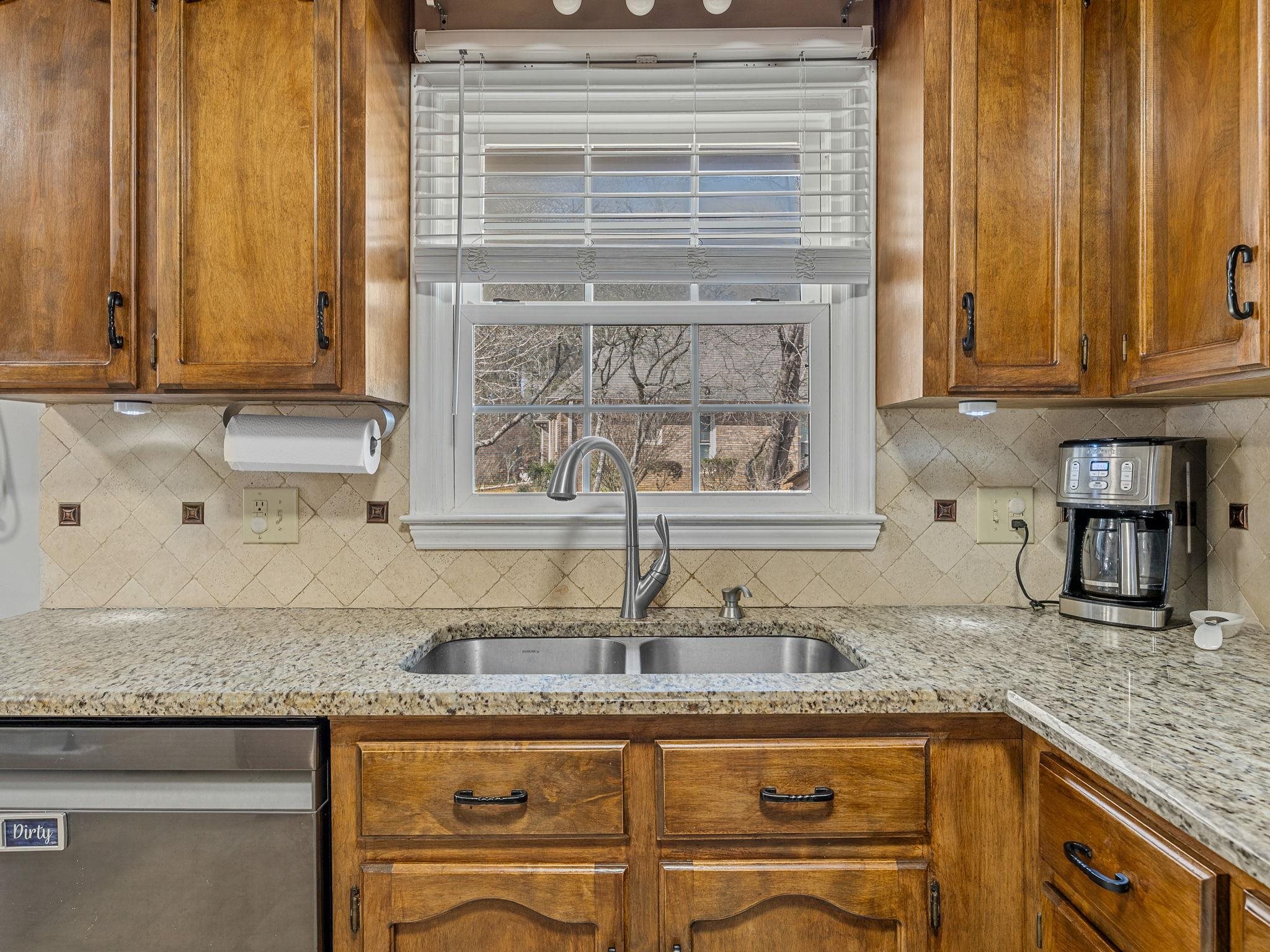 102 Memory Lane Moore, SC 29369 - Photo 11 of 36