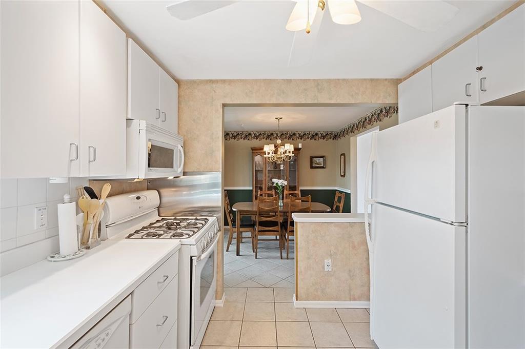 3128 Willett Road Pittsburgh, PA 15227 - Photo 11 of 24 Gallery Image 11