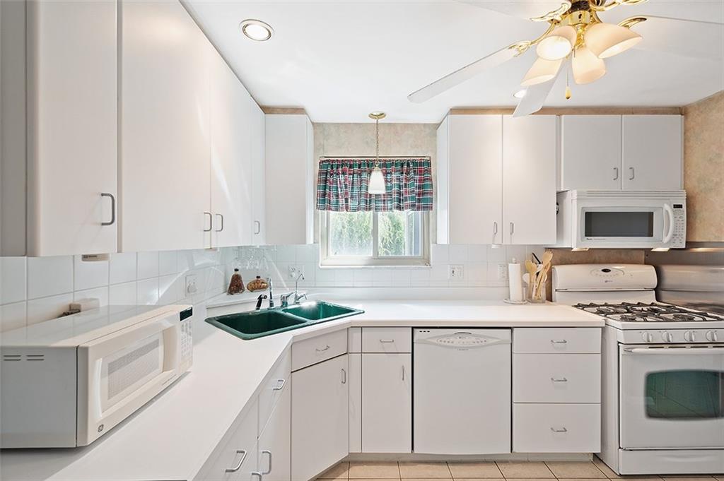 3128 Willett Road Pittsburgh, PA 15227 - Photo 10 of 24 Gallery Image 10