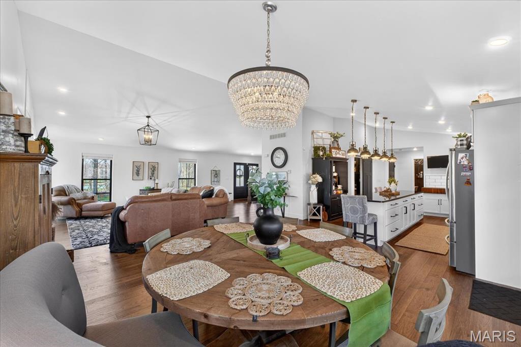 8104 Brickyard Hill Road Worden, IL 62097 - Photo 11 of 54