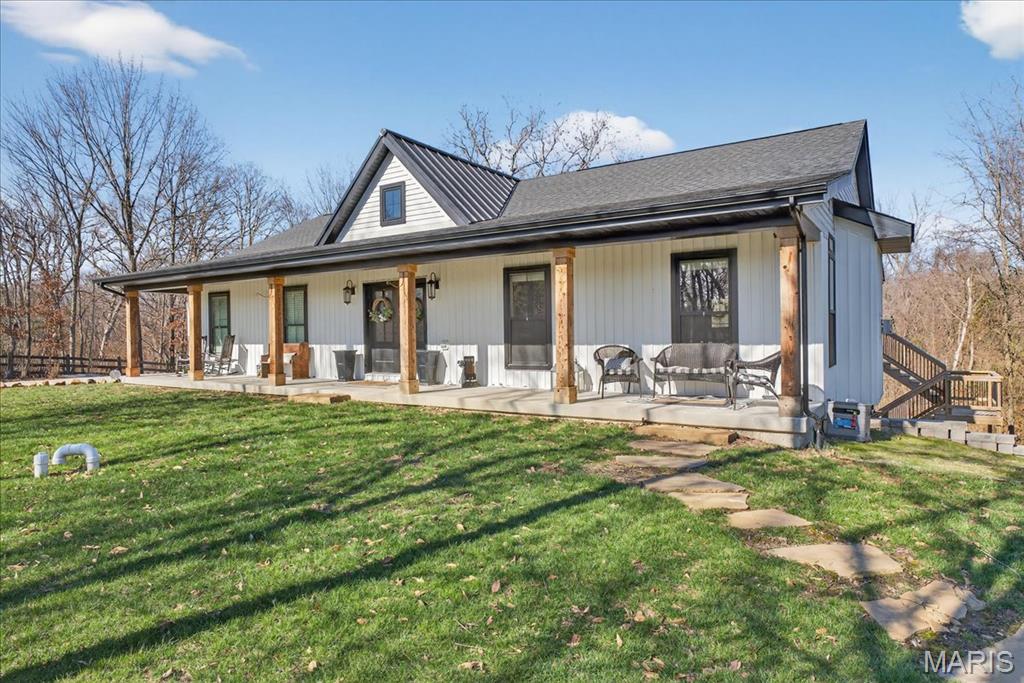 8104 Brickyard Hill Road Worden, IL 62097 - Photo 3 of 54