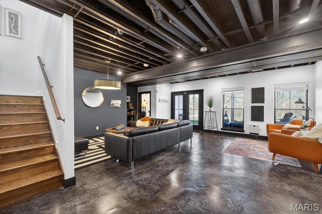 8104 Brickyard Hill Road Worden, IL 62097 - Photo 31 of 54