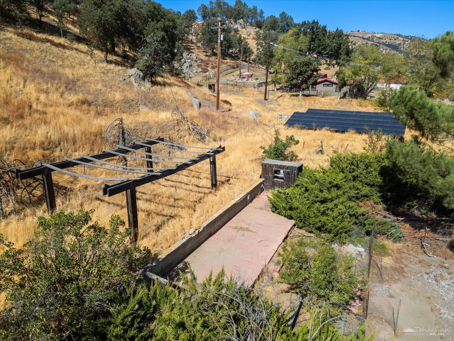 19921 Sasia Road Tehachapi, CA 93561 - Photo 9 of 58 Gallery Image 9