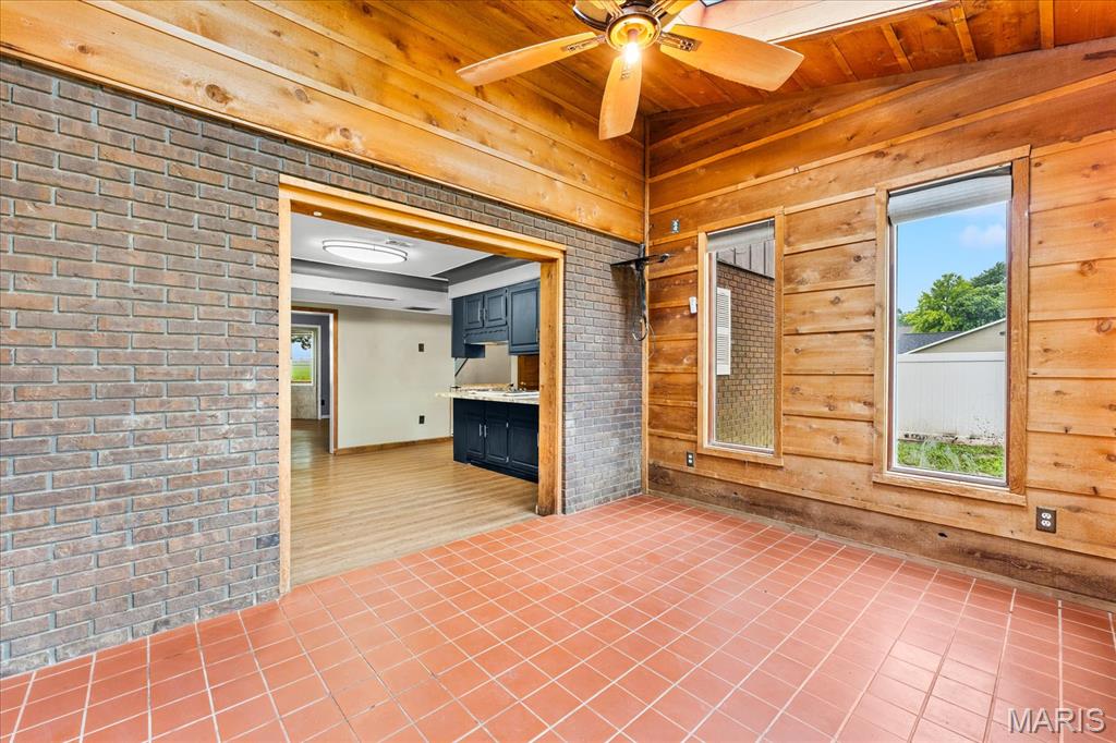 7853 West Kirsch Road Troy, IL 62294 - Photo 14 of 58