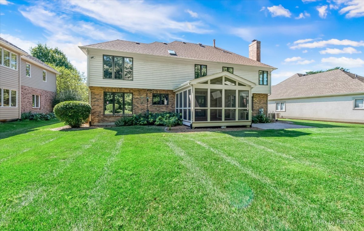 3001 Turnberry Road St. Charles, IL 60174 - Photo 44 of 46 a view of a house with a garden