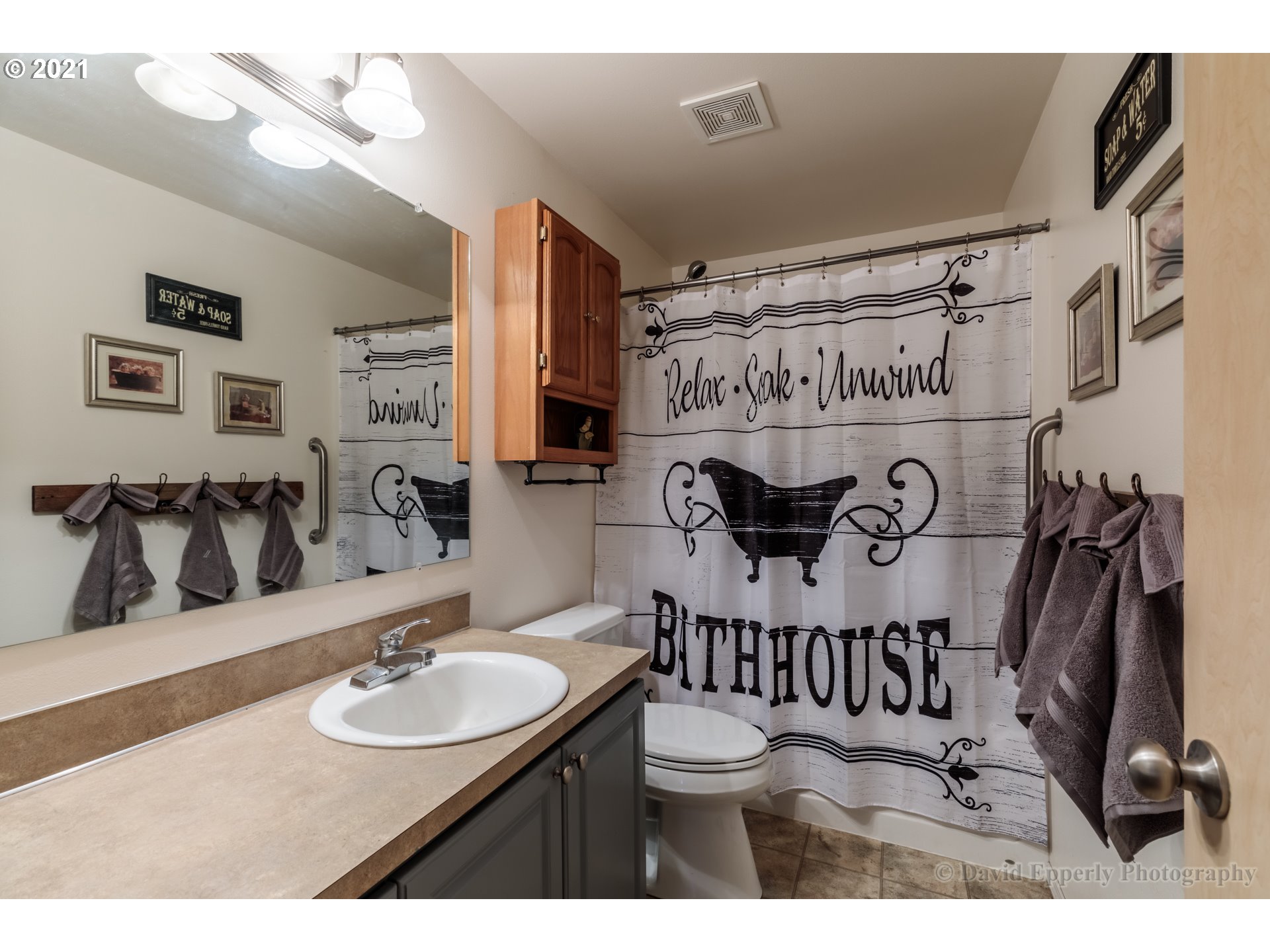 65415 Olson Road Deer Island, OR 97054 - Photo 16 of 31 Gallery Image 16