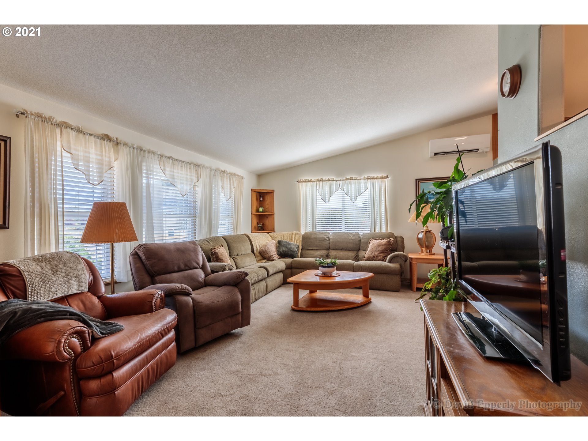 65415 Olson Road Deer Island, OR 97054 - Photo 4 of 31 Gallery Image 4