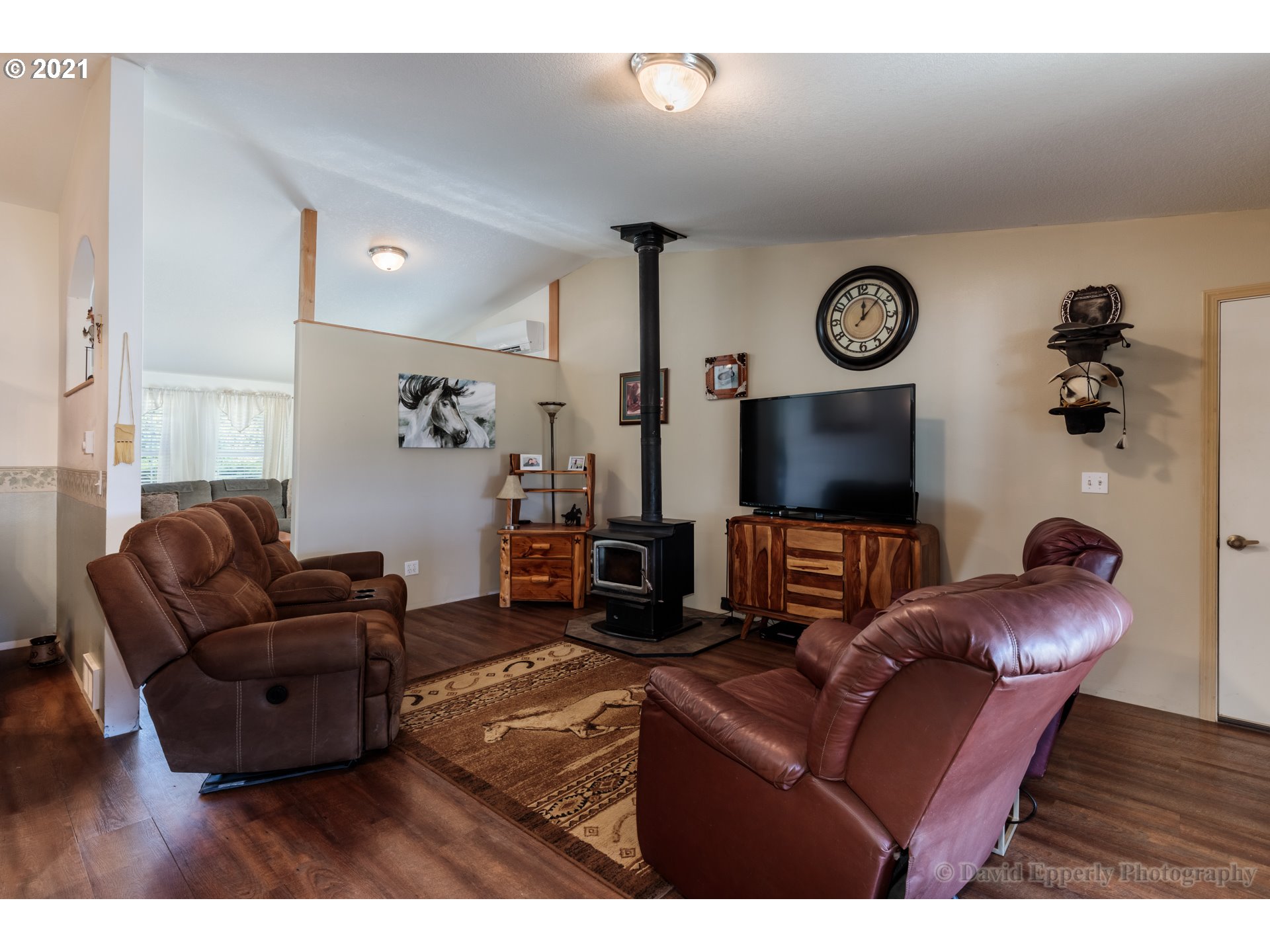 65415 Olson Road Deer Island, OR 97054 - Photo 5 of 31 Gallery Image 5