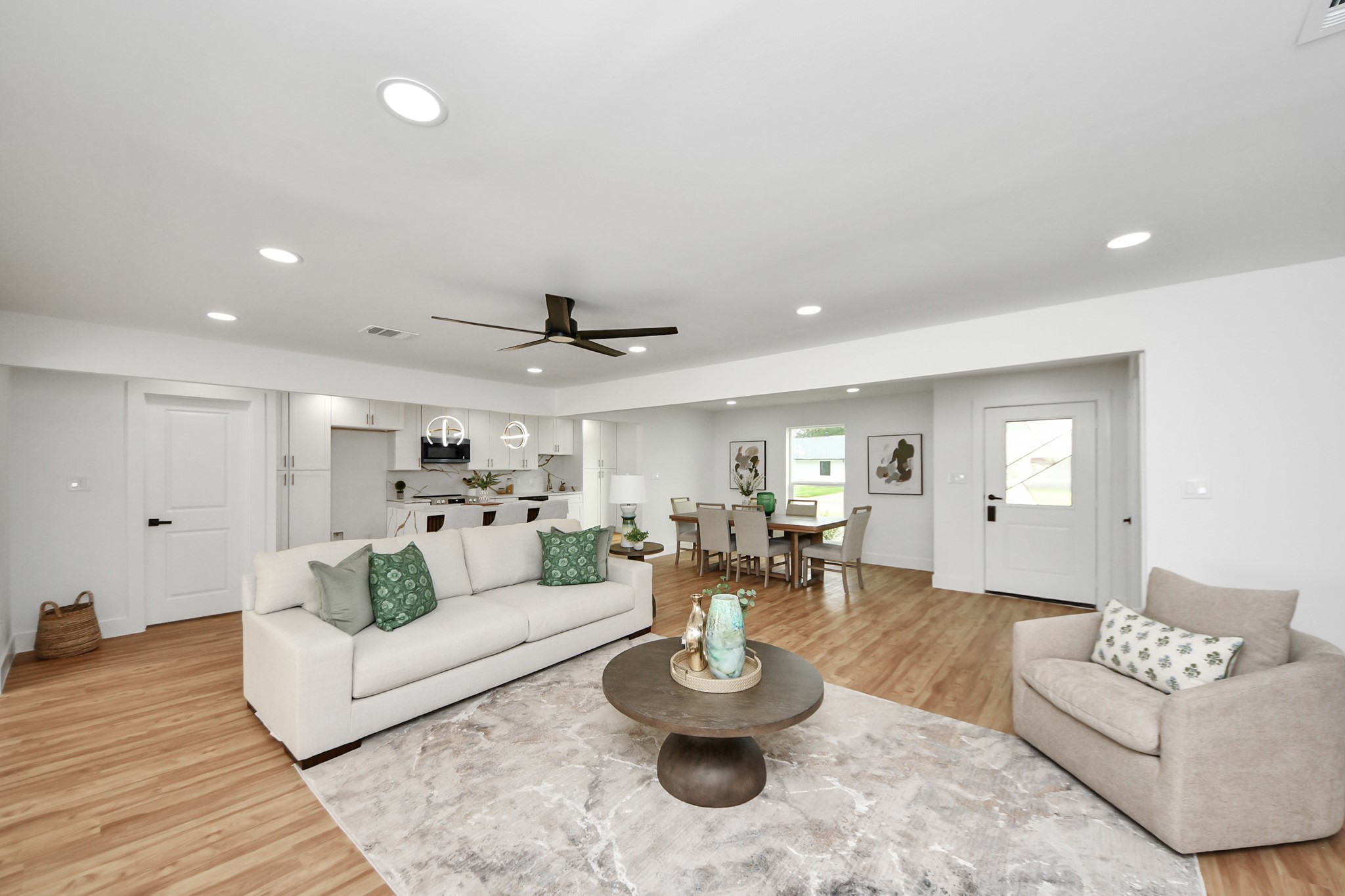 6249 Locke Lane Houston, TX 77057 - Photo 18 of 47