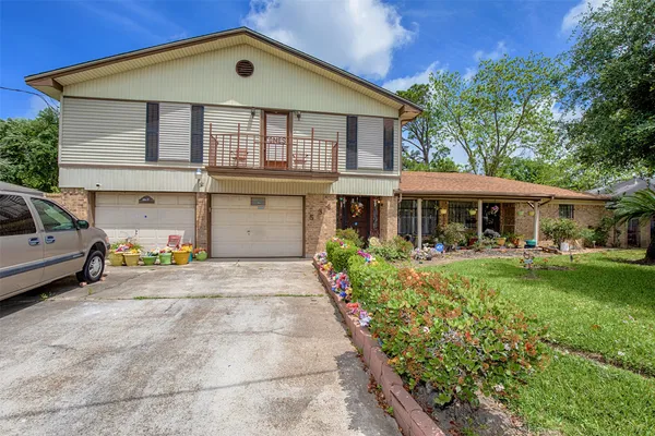 $185,000 | 534 North Vionett Lane, Texas City, TX 77591