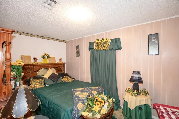 $185,000 | 534 North Vionett Lane, Texas City, TX 77591