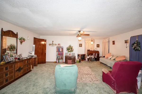 $185,000 | 534 North Vionett Lane, Texas City, TX 77591