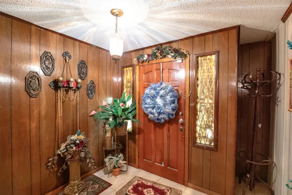 $185,000 | 534 North Vionett Lane, Texas City, TX 77591