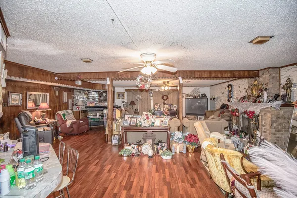 $185,000 | 534 North Vionett Lane, Texas City, TX 77591