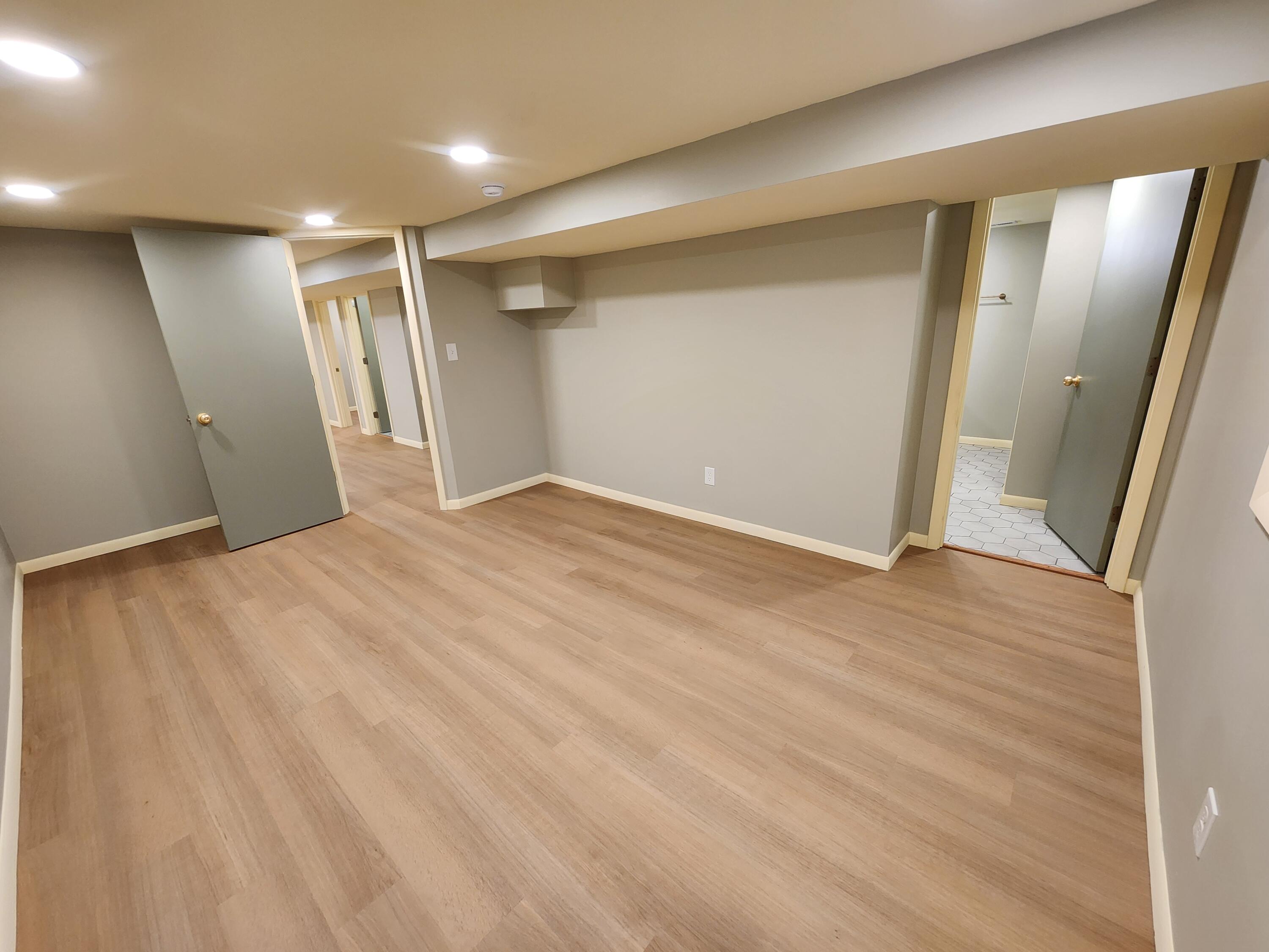 5049 Indiana Place Gary, IN 46409 - Photo 20 of 23 a view of an empty room