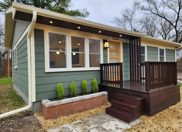 $214,900 | 5049 Indiana Place, Gary, IN 46409