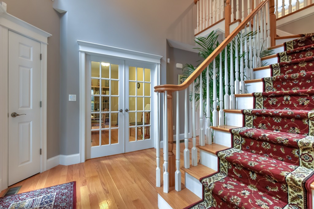26 Overlook Road Wayland, MA 01778 - Photo 4 of 28