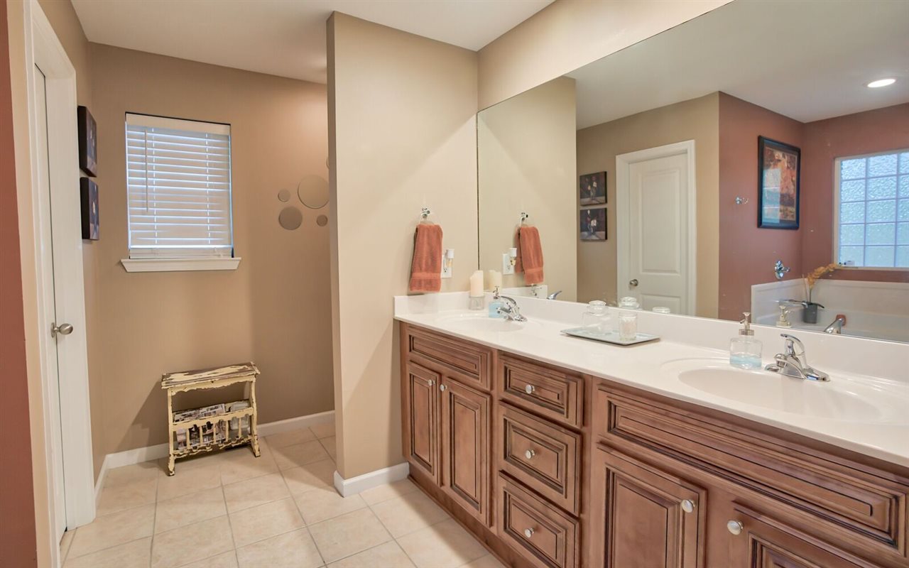 14836 Silveroaks Loop Silverhill, AL 36576 - Photo 16 of 29
