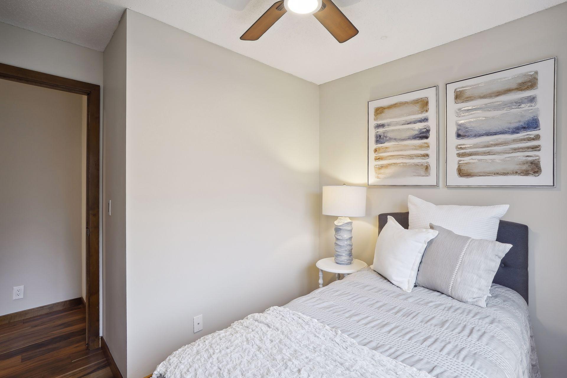 4670 Beacon Hill Road Eagan, MN 55122 - Photo 34 of 41 Gallery Image 34