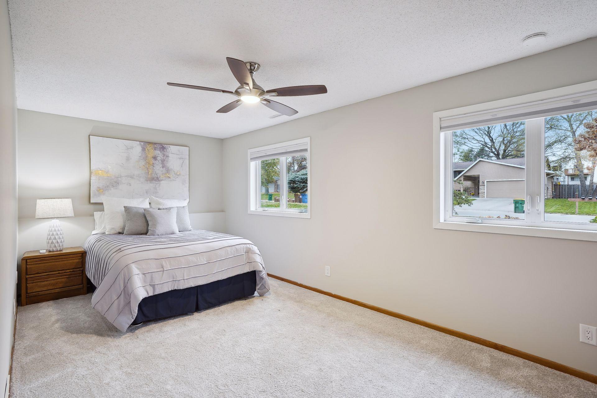 4670 Beacon Hill Road Eagan, MN 55122 - Photo 35 of 41 Gallery Image 35