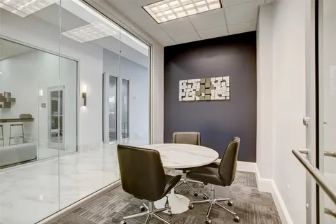 $319,900 | 5925 Almeda Road, Unit 11907, Houston, TX 77004