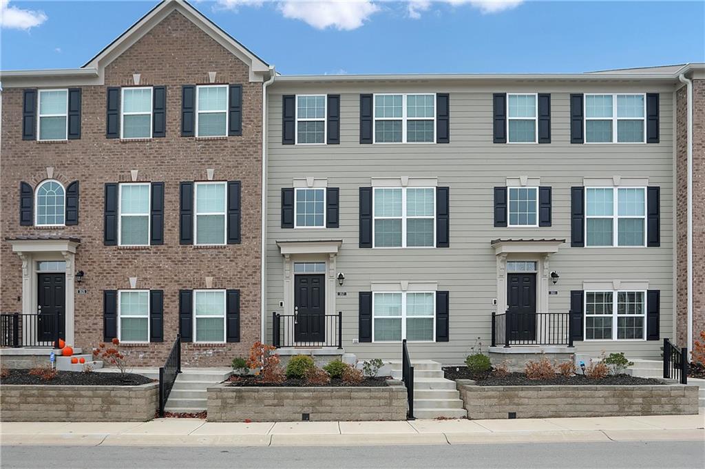 3517 Buckner Drive Westfield, IN 46074 - Photo 2 of 39