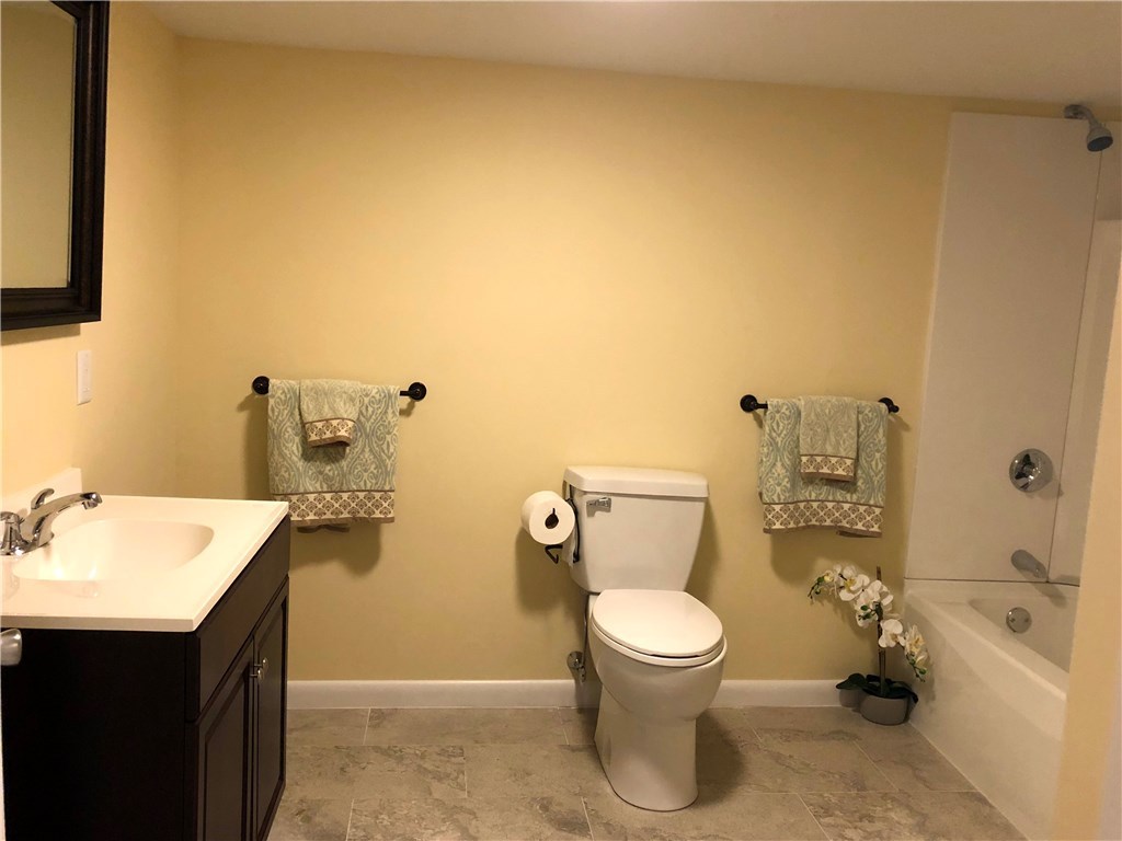 126 Old River Road Lincoln, RI 02865 - Photo 21 of 38