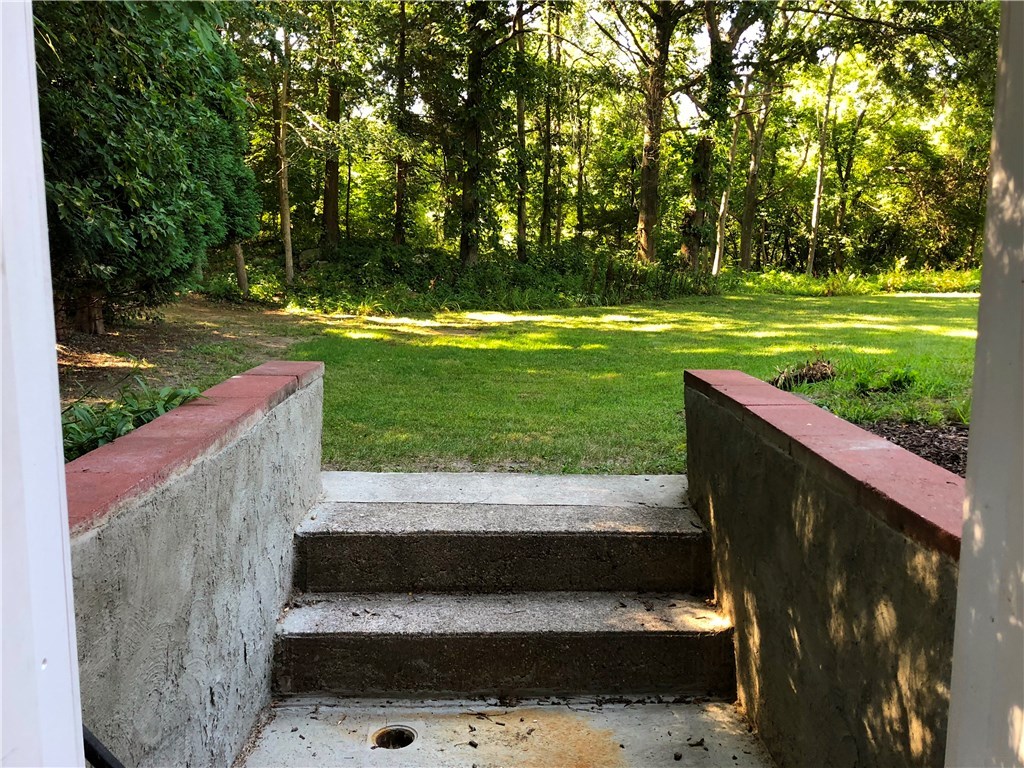 126 Old River Road Lincoln, RI 02865 - Photo 26 of 38