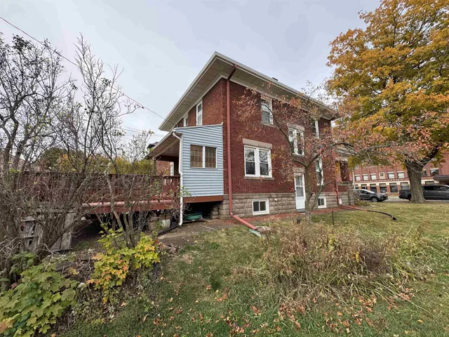$234,500 | 1114 10th Street, Monroe, WI 53566