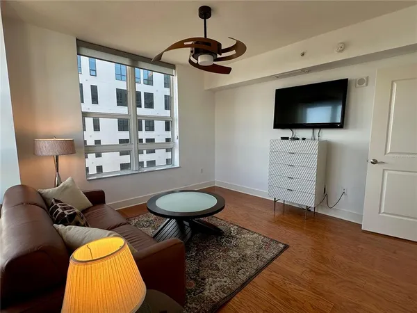 $5,500 | 1350 Main Street, Unit 1401, Sarasota, FL 34236