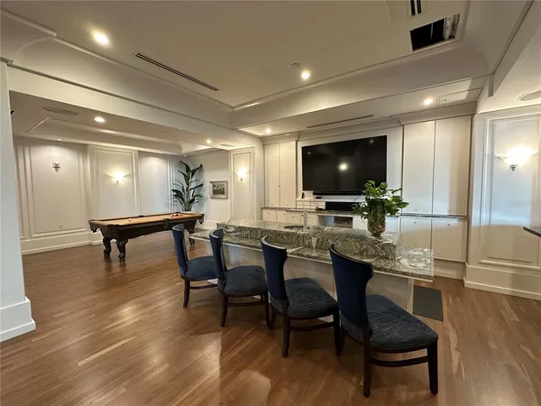 $5,500 | 1350 Main Street, Unit 1401, Sarasota, FL 34236