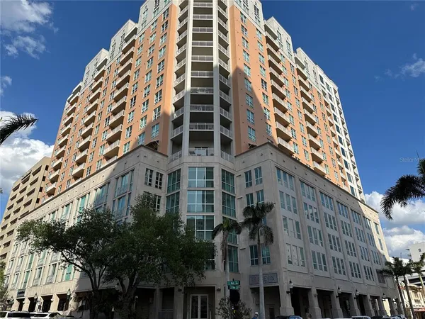 $5,500 | 1350 Main Street, Unit 1401, Sarasota, FL 34236