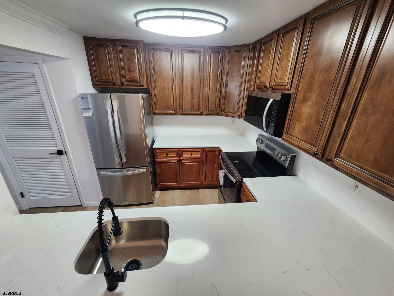 159 Heather Croft, Unit 159 Egg Harbor Township, NJ 08234 - Photo 8 of 25