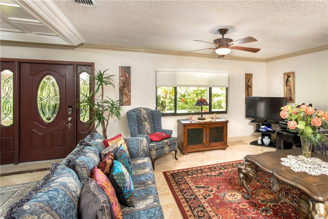 1250 North Flamingo Road Plantation, FL 33323 - Photo 7 of 35 Photo 7