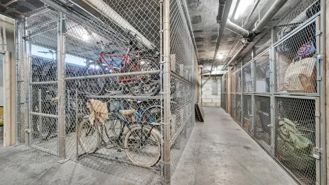 $155,000 | 6301 North Sheridan Road, Unit 22D, Chicago, IL 60660