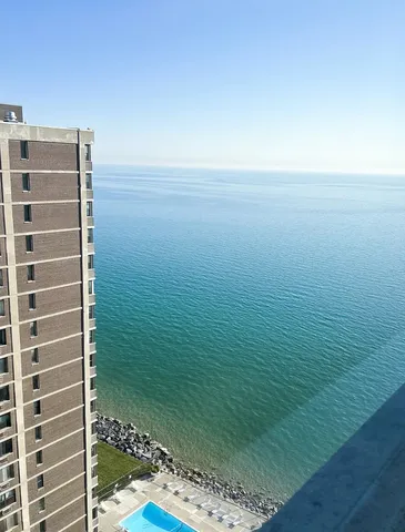 $155,000 | 6301 North Sheridan Road, Unit 22D, Chicago, IL 60660