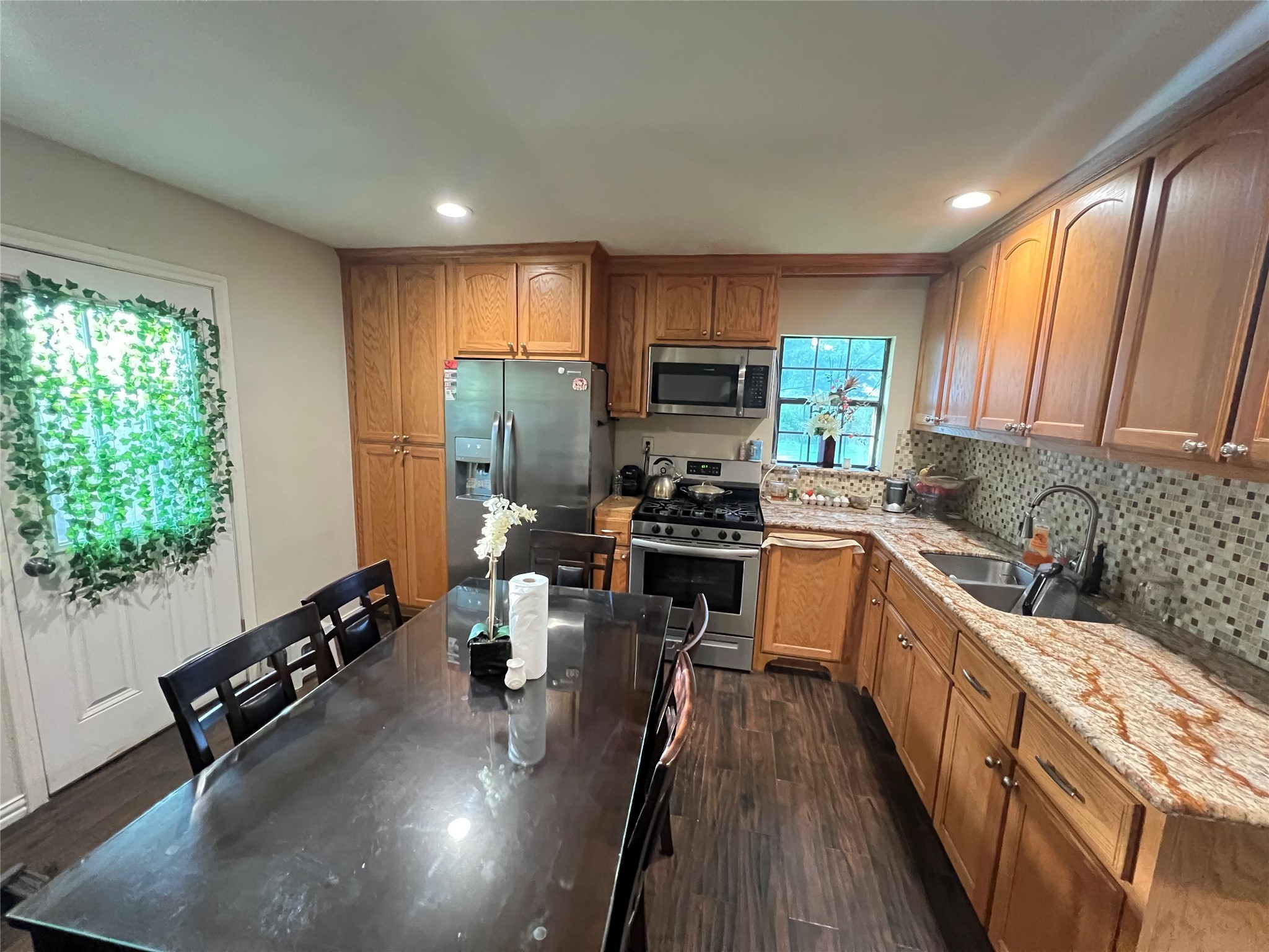 2817 Cromwell Street Houston, TX 77093 - Photo 3 of 7