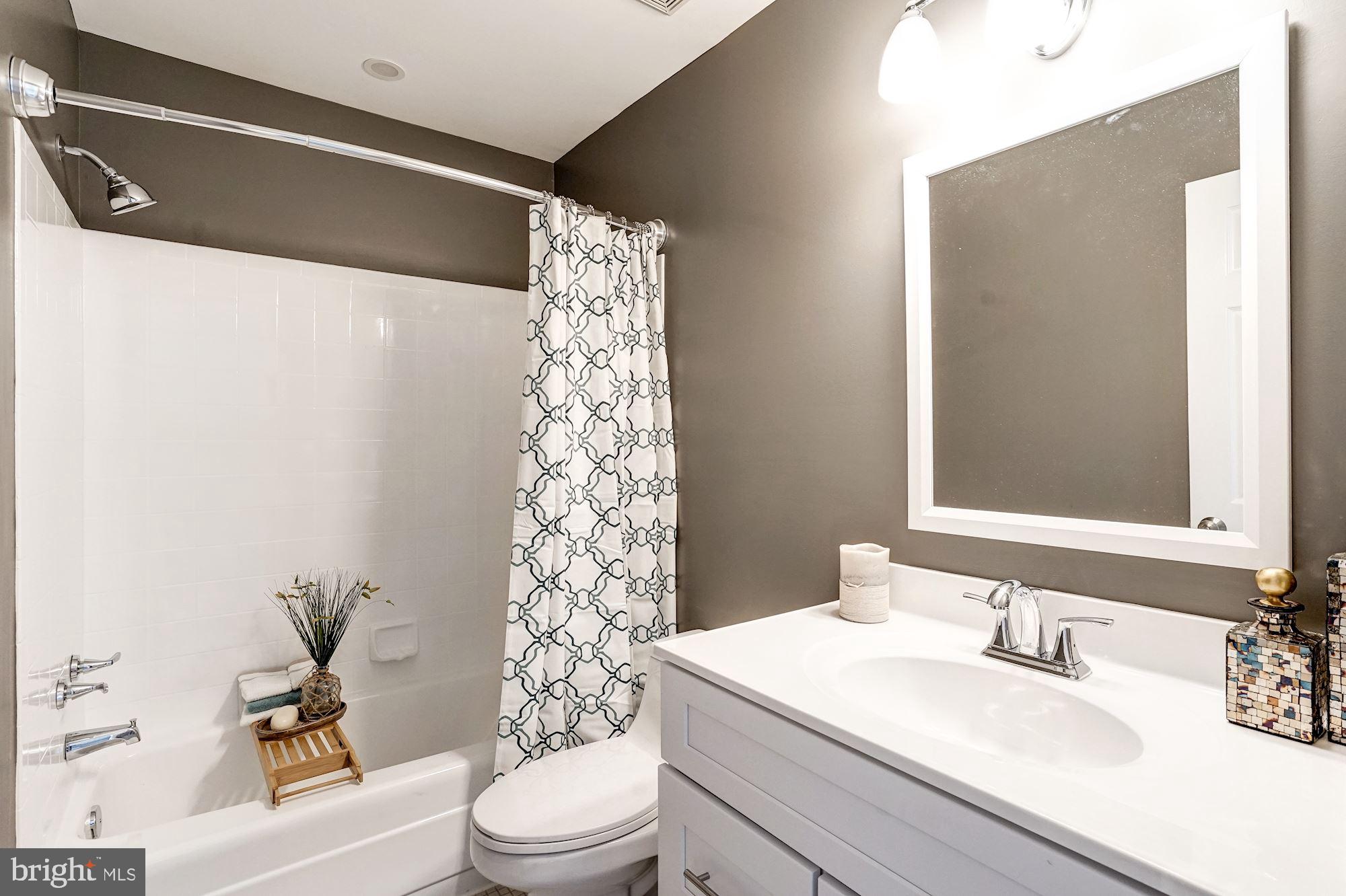 3852 9th Road South Arlington, VA 22204 - Photo 18 of 22 Gallery Image 18