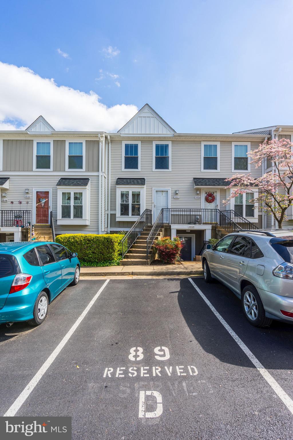 3852 9th Road South Arlington, VA 22204 - Photo 3 of 22 Gallery Image 3