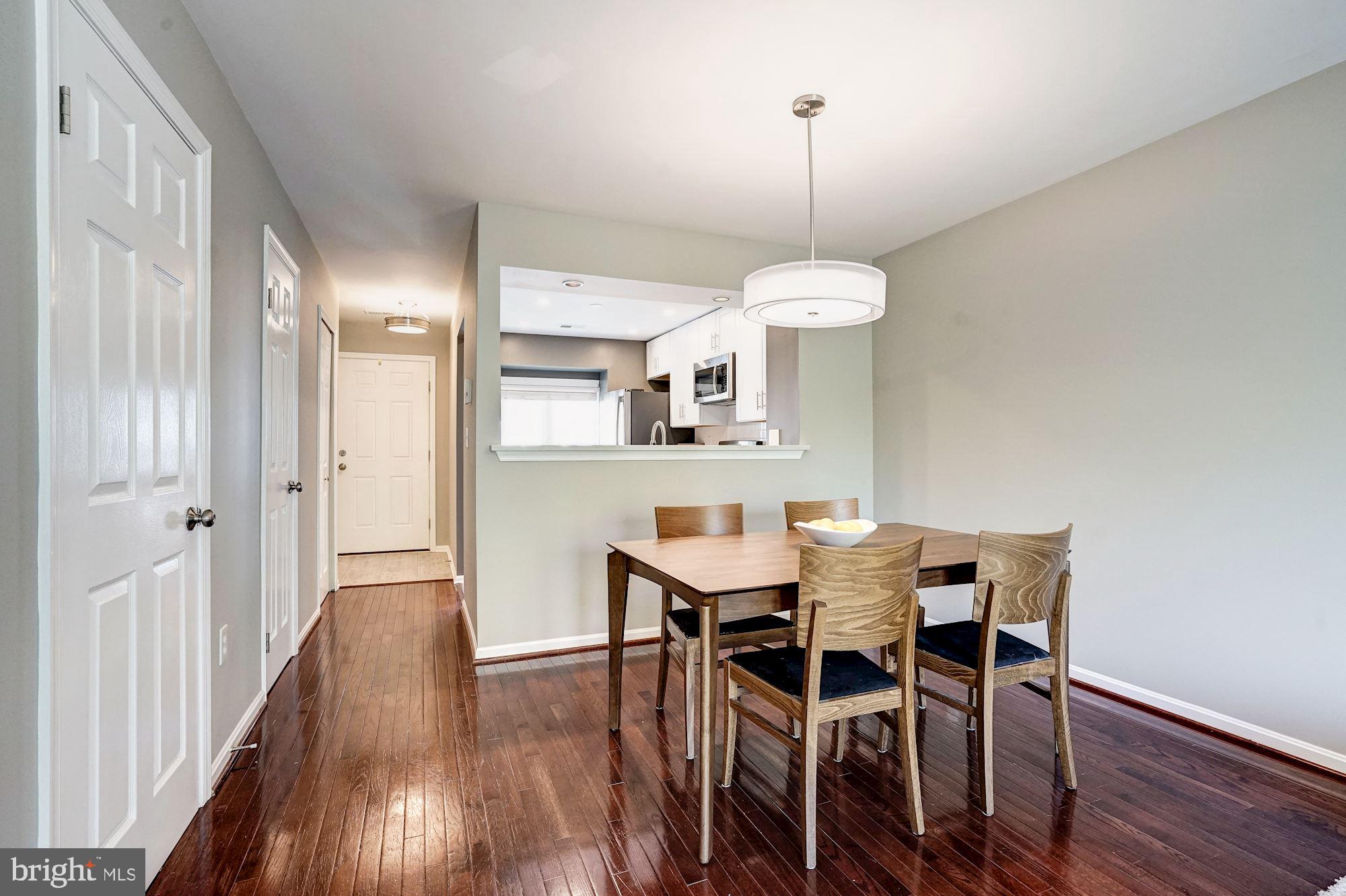 3852 9th Road South Arlington, VA 22204 - Photo 9 of 22 Gallery Image 9